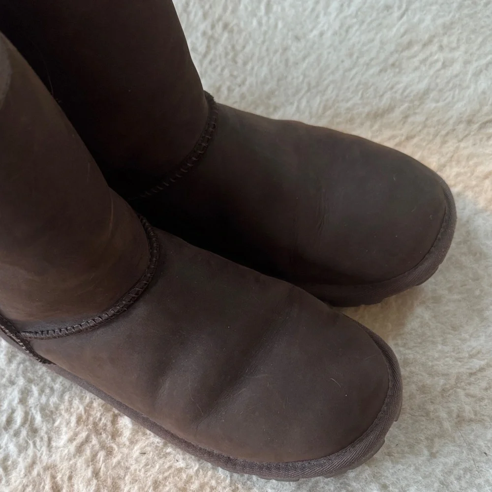 UGG Chocolate Leather Boots - Picture 4 of 5